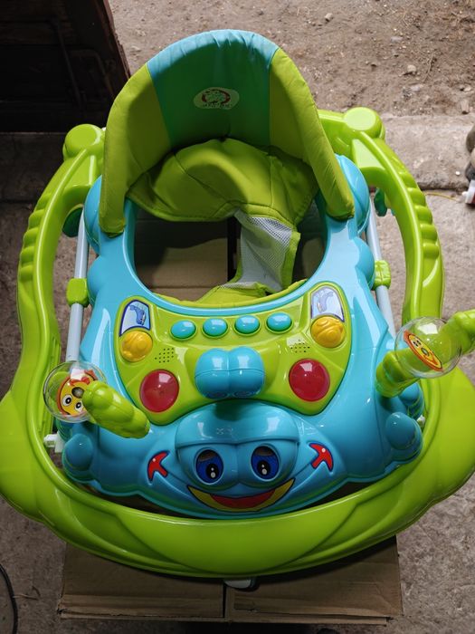 Chodzik dla dziecka używany jak nowy sprawny