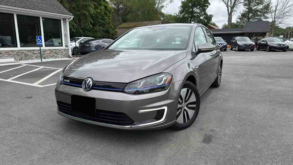 Volkswagen e-Golf SEL Premium      2015