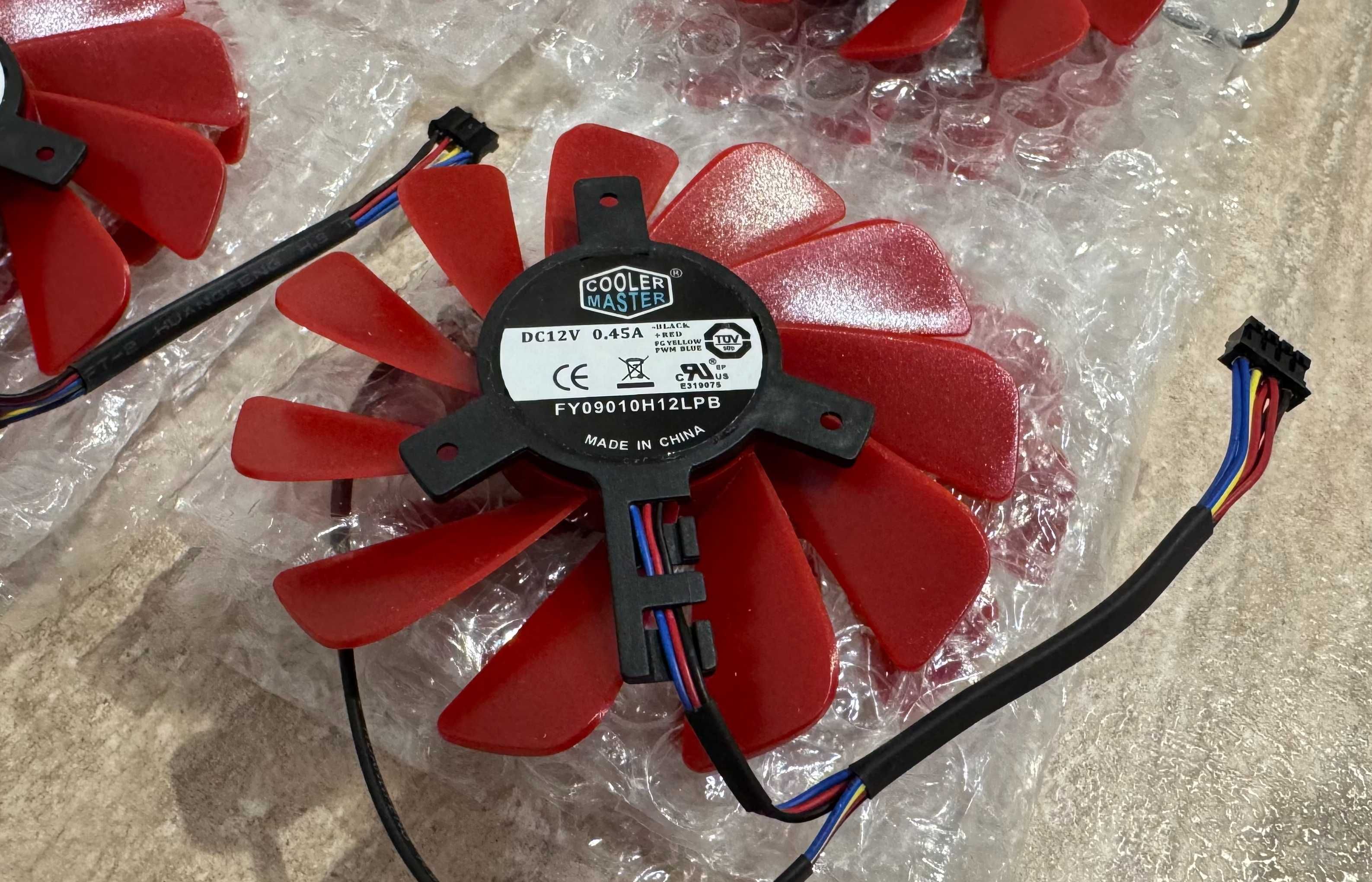 Кулери Cooler Master FY09010H12LPB XFX 85 мм 40 мм 4-pin