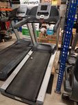 Bieżnia Precor 946i Commercial Experience Treadmill