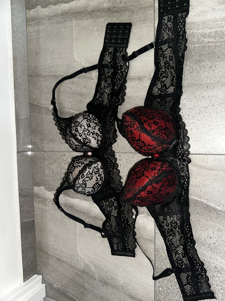 Nowe staniki push up zestaw