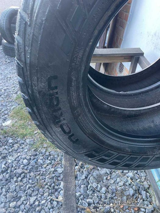 Шини пара Nokian 225/65 r16c зима резина