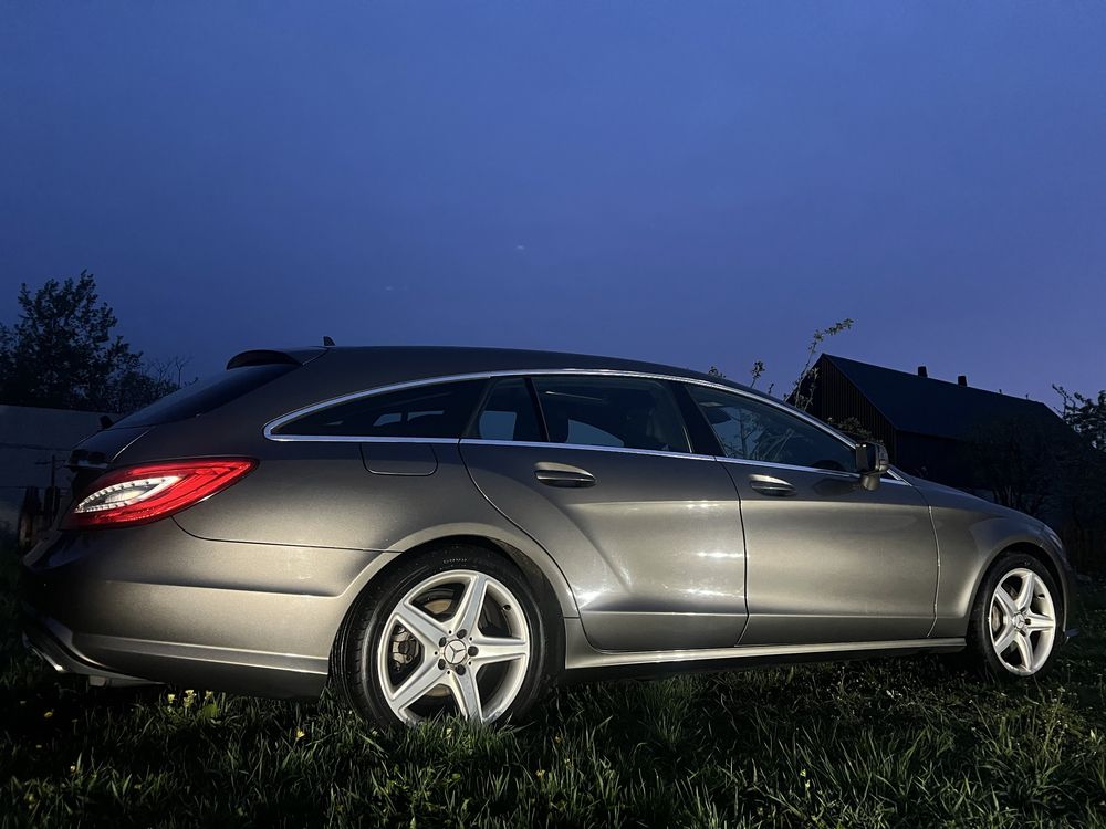 Mercedes- Benz CLS-Class, 2013року