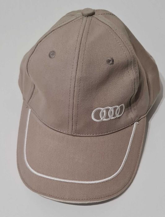Boné Audi - Cinza