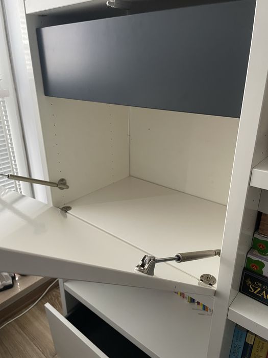 Sprzedam pilnie meble, regał dla dziecka, biblioteczka, biała szafa