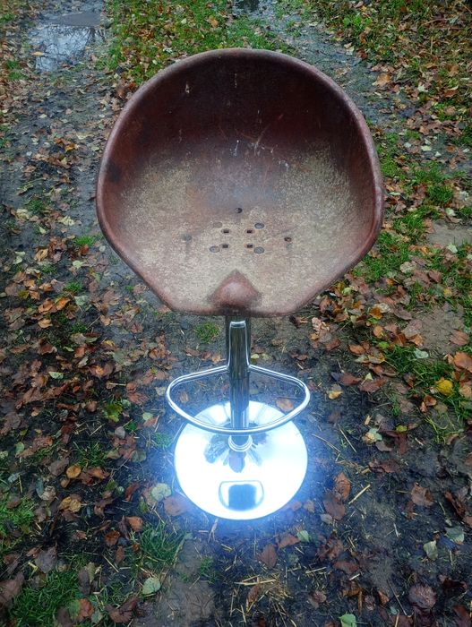 Hoker barowy i części do kolejnego