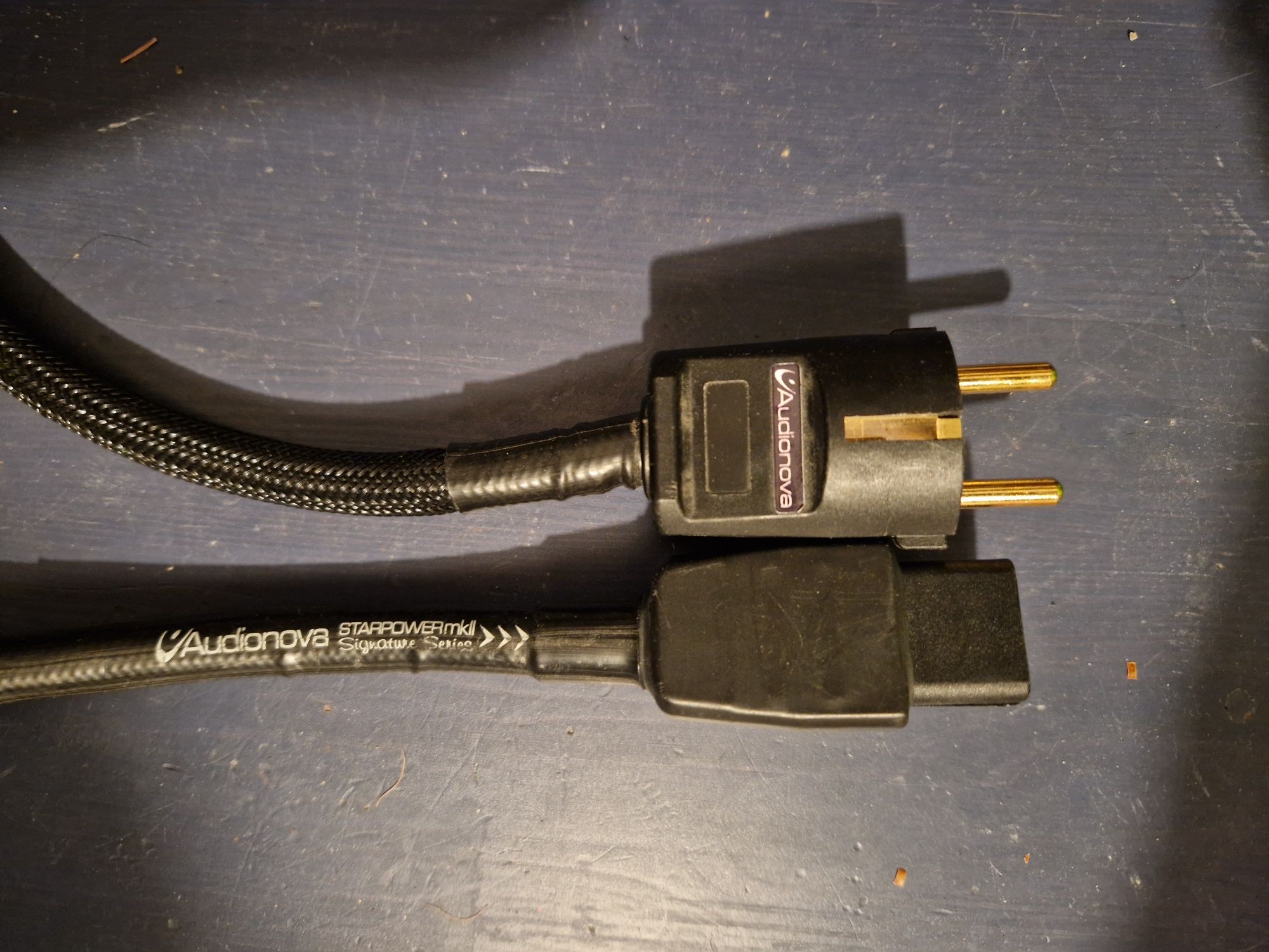 Audionova Starpower Mk2 kabel zasilajacy
