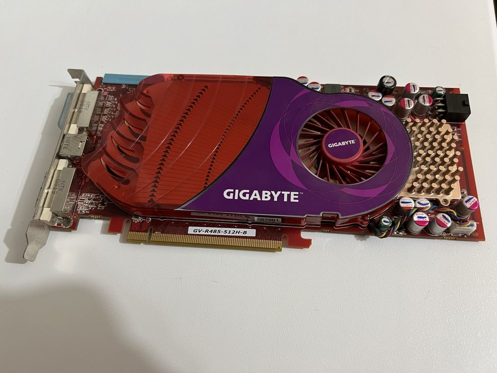 Відеокарта Gigabyte HD 4850 (GV-R485-512H-B) 512MB GDDR3