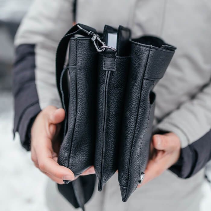 Качественная мужская кожаная сумка Канзас черная барсетка через плечо.