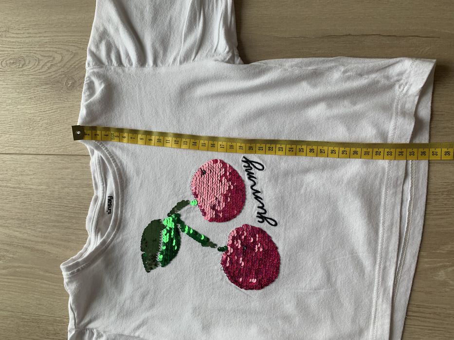 T-shirt Sinsay rozmiar 116