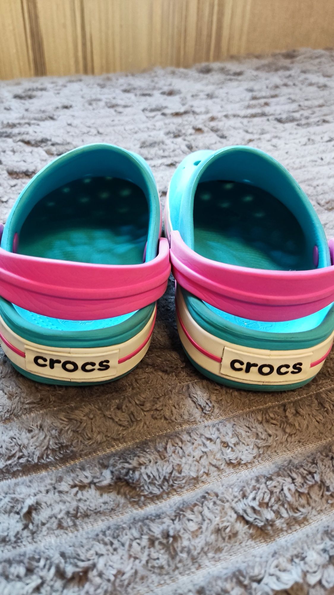 Кроксы  на девочку Crocs j1