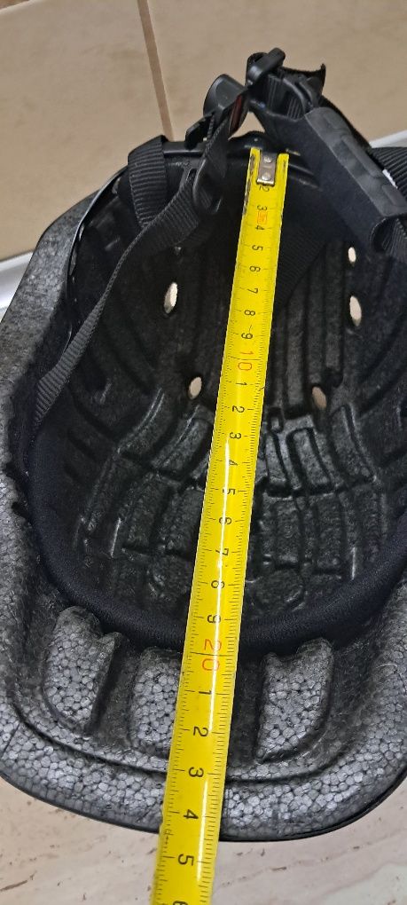 Kask jeździecki UVEX