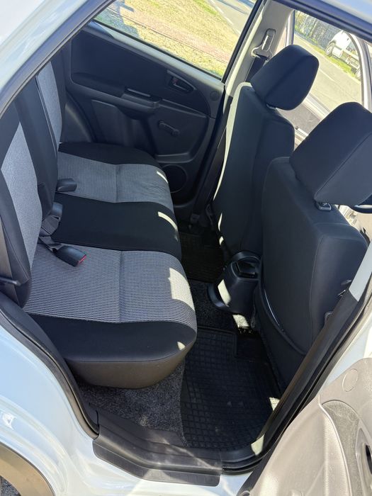Fiat Sedici 4x4 1.6 benzyna Po lift. rezerwacja