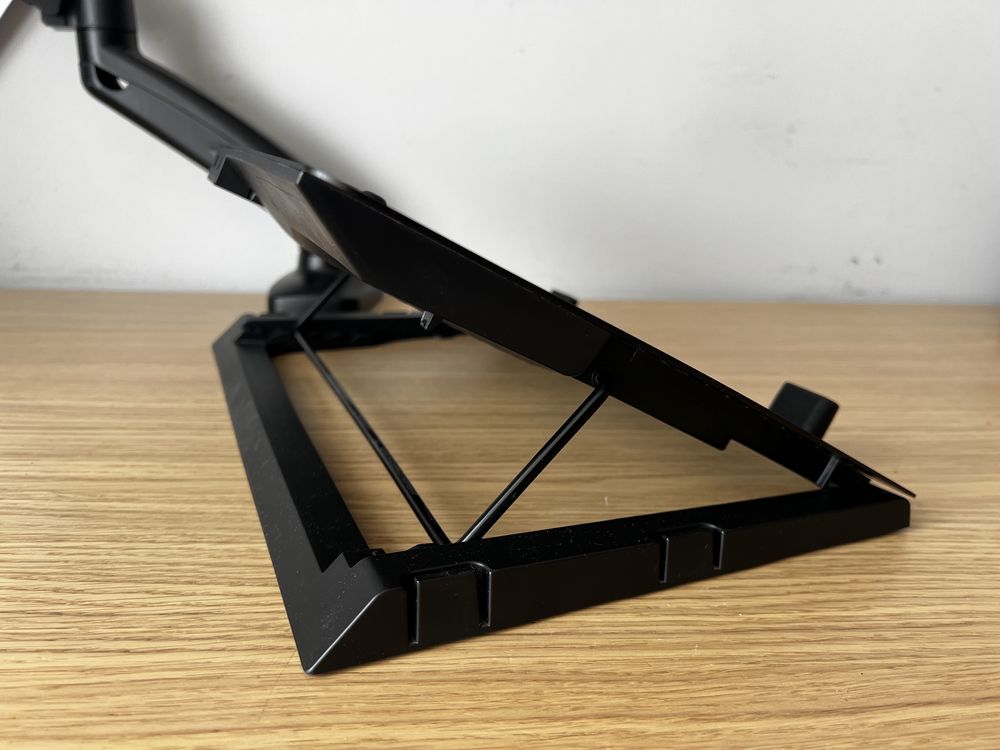 Podkładka chłodząca pod laptopa Genesis