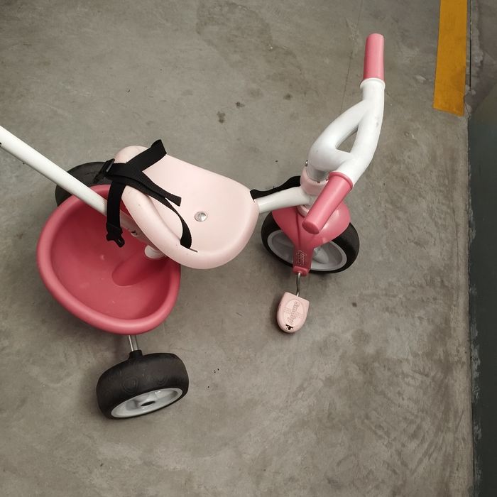 Triciclo criança