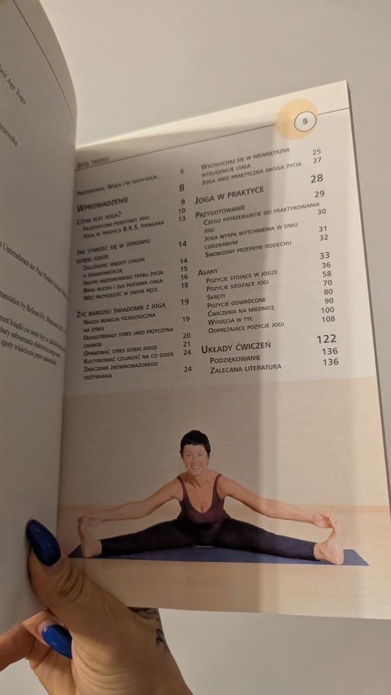 Joga w każdym wieku - Michaela Himmel, Renatę Ockel