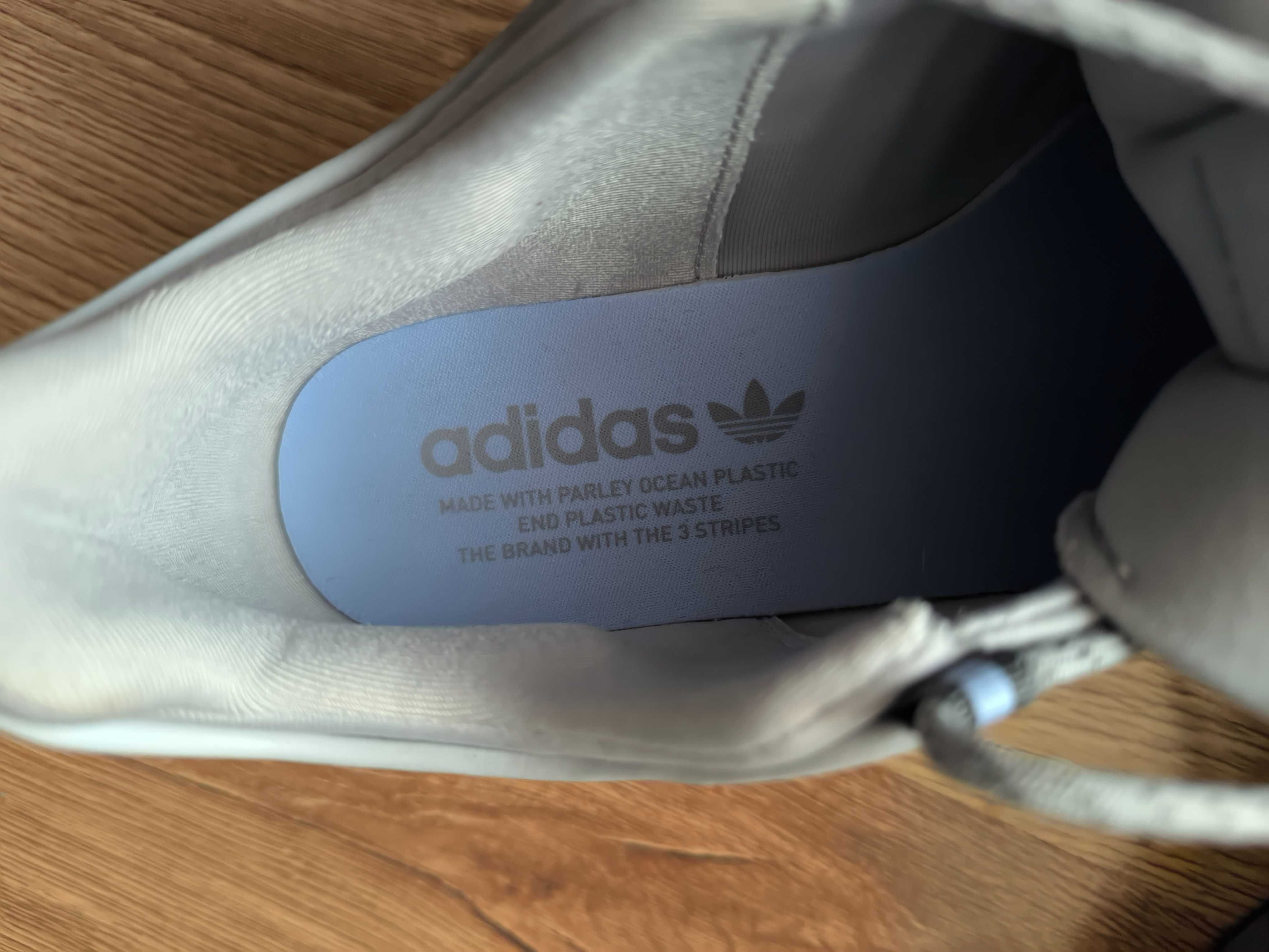 Adidas Originals NMD_V3 40 2/3