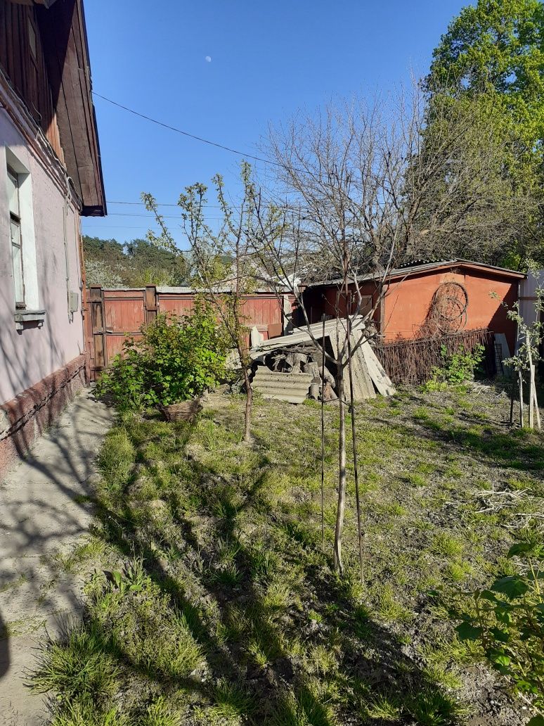 Продам пол дома   ул.   Верени \Ст.Подусовка\
