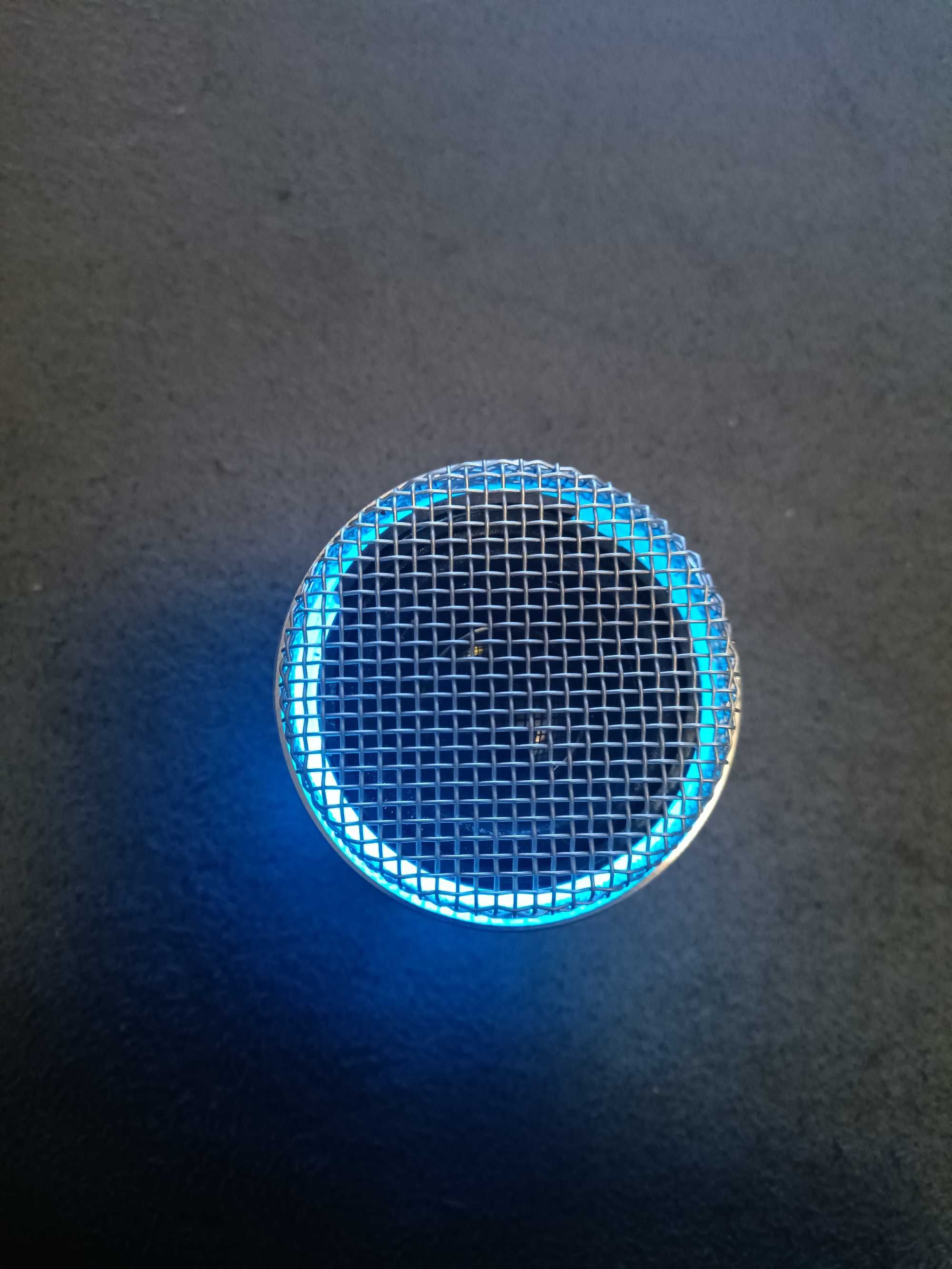 Głośnik przenośny BLT S09U-3 zmieniające się kolory LED metalowy 3W