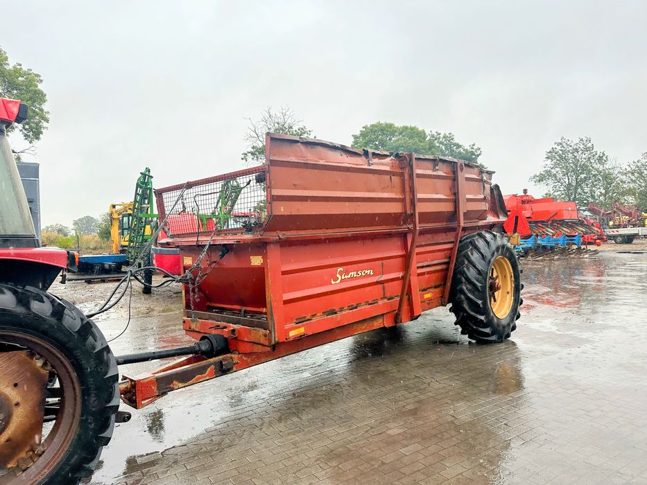 Rozrzutnik obornika Samson 8-10 T wałki pionowe