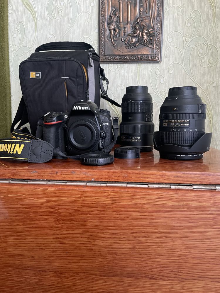 Продам фотоаппарат Nikon D750