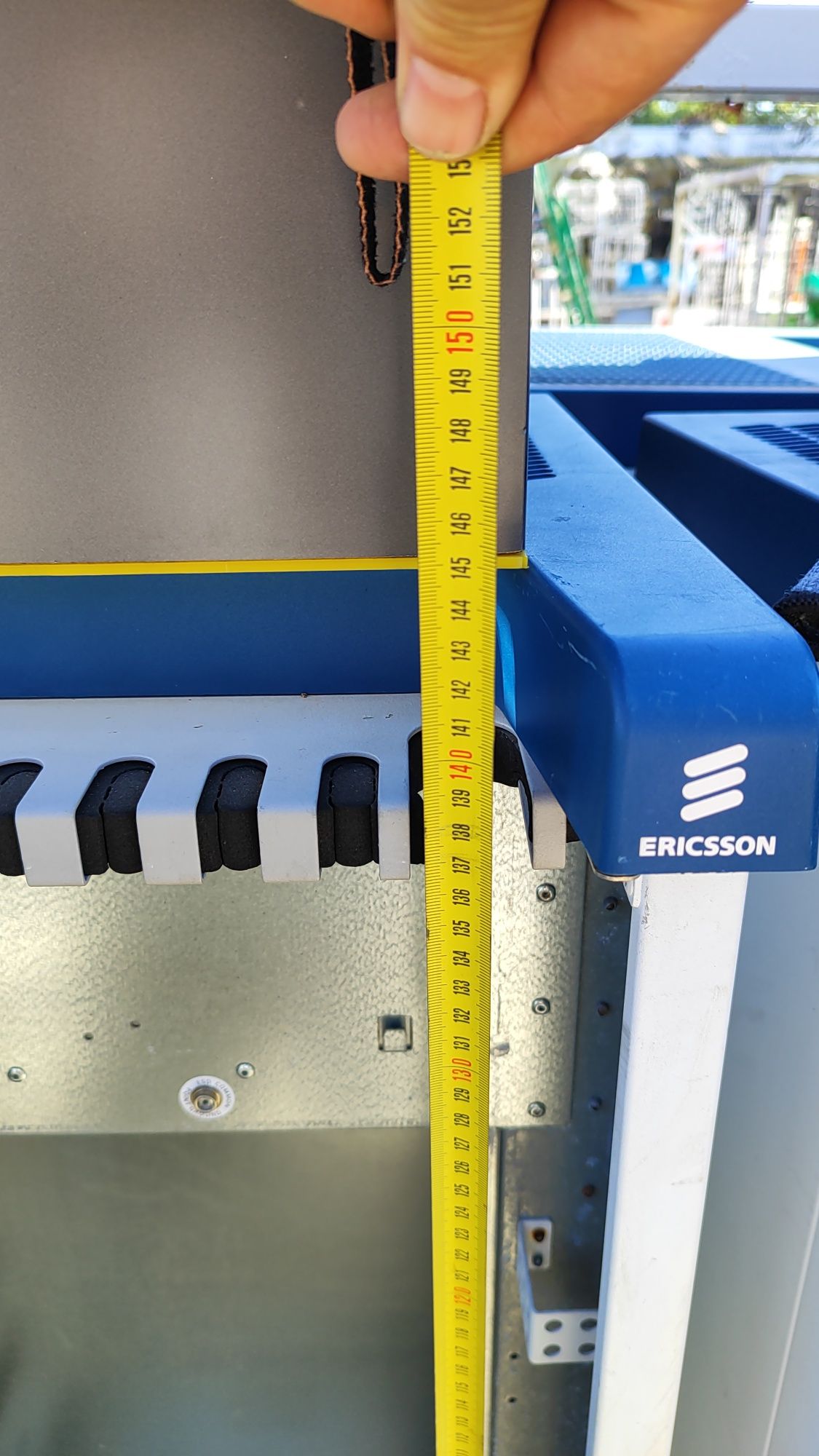 Серверный шкаф ERICSSON и другие