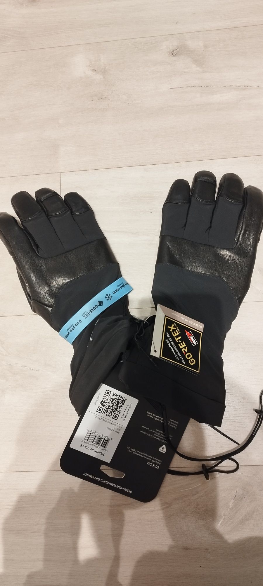 Rękawiczki narciarskie Arcteryx GORE-TEX czarne rozmiar S