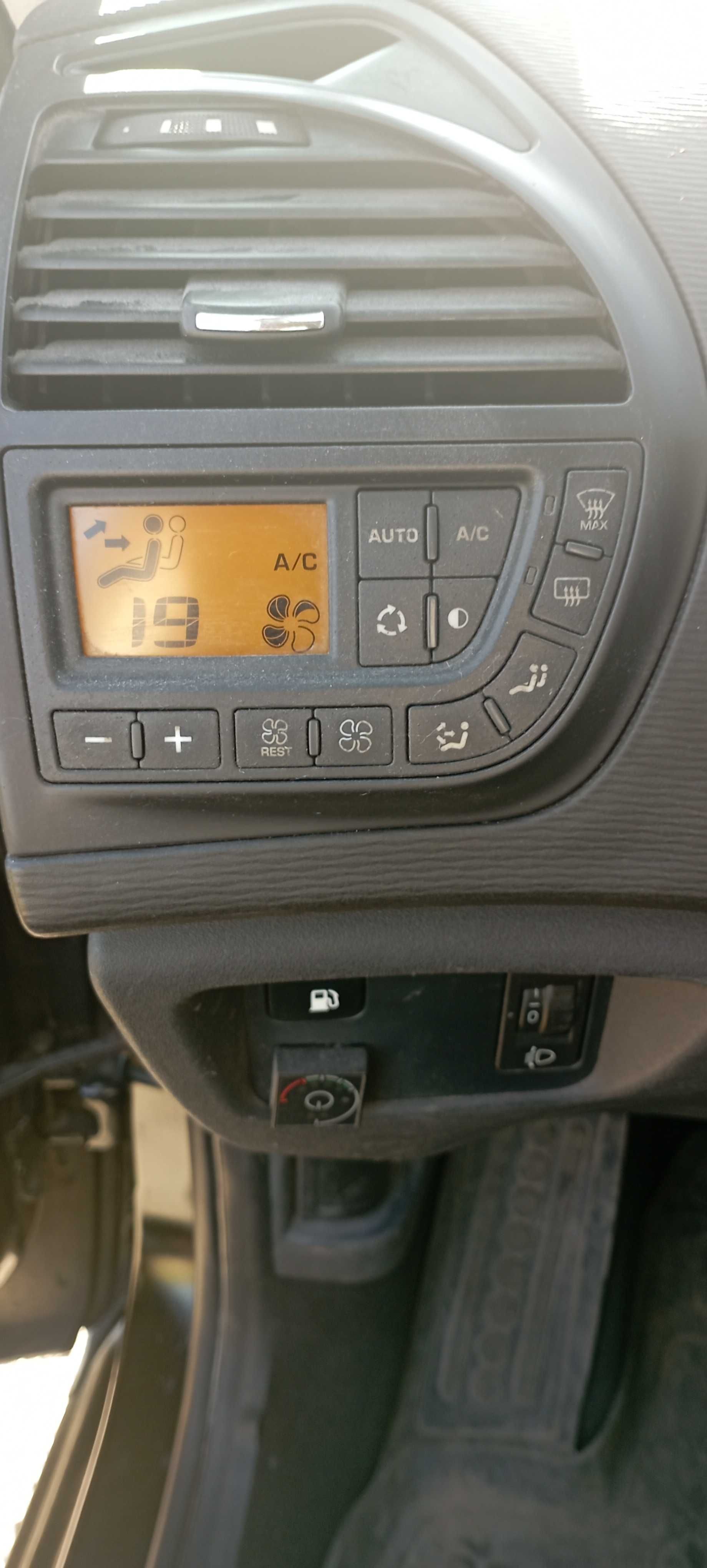 Citroen c4 grand picasso
