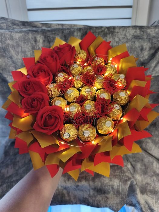 Luksusowy Bukiet z Ferrero Rocher i Mydlanymi Różami Różami