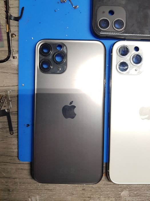 Камера, Нижній шлейф, корпус iPhone 11 Pro Запчастини