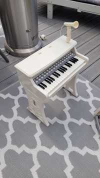 Syntezator pianino dla dziecka