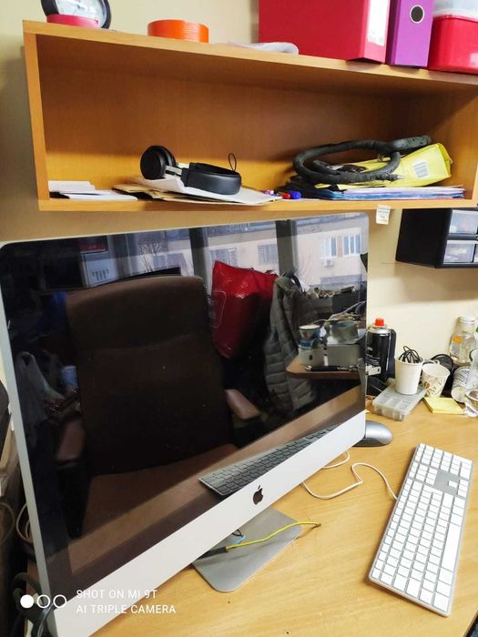 iMac 27" 2011 года, 12Гб, с клавиатурой и мышкой