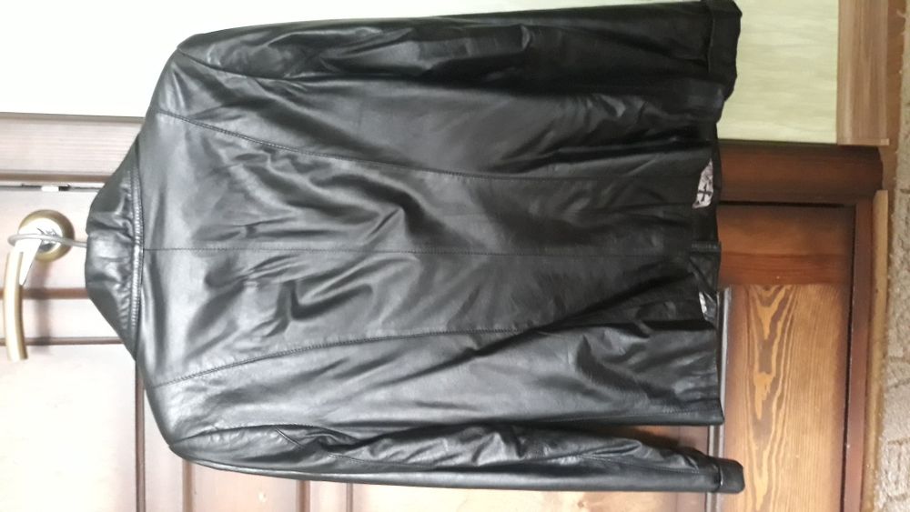 Женский кожаный пиджак классика