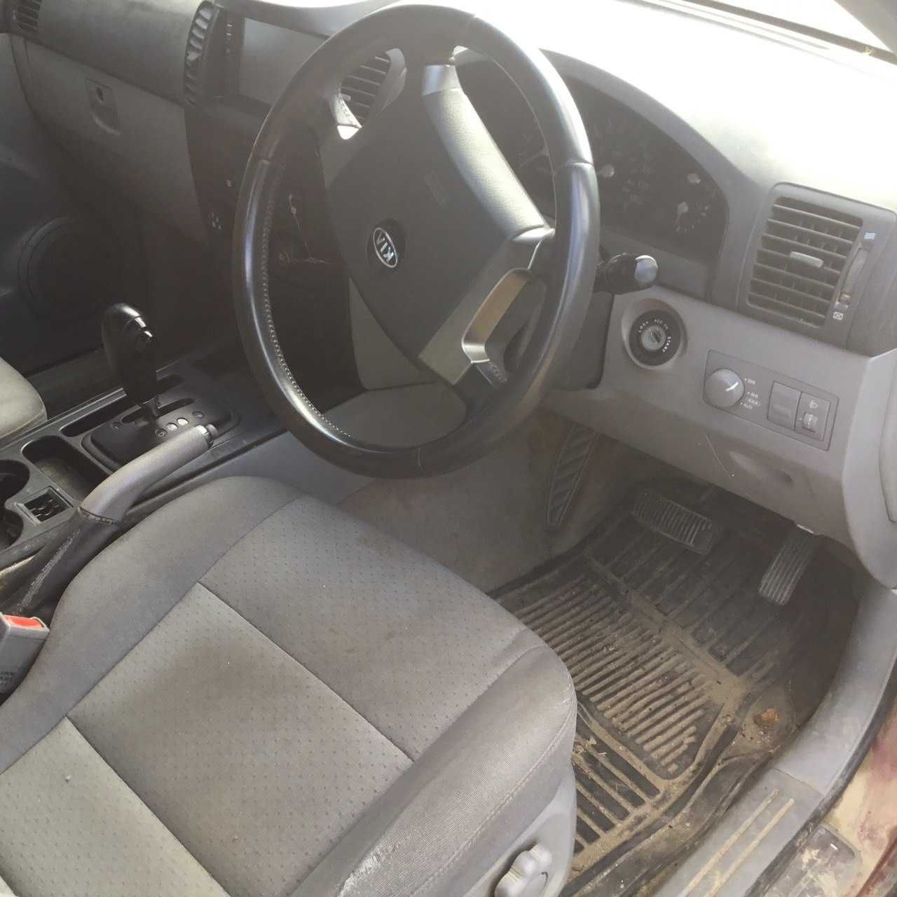 KIA Sorento, volante do lado direito (do Reino Unido), para partes