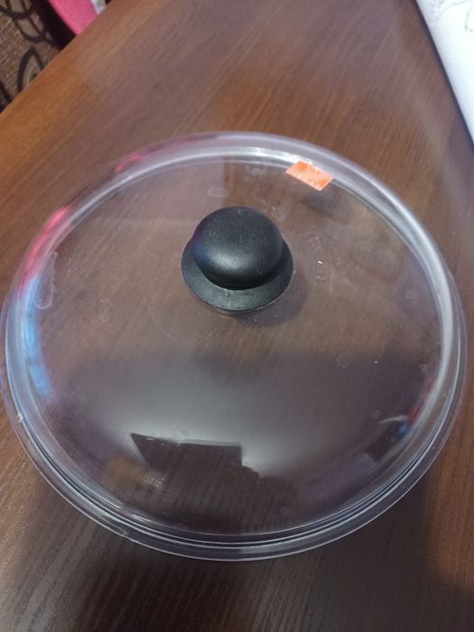 Nowa pokrywka duża,ciężka