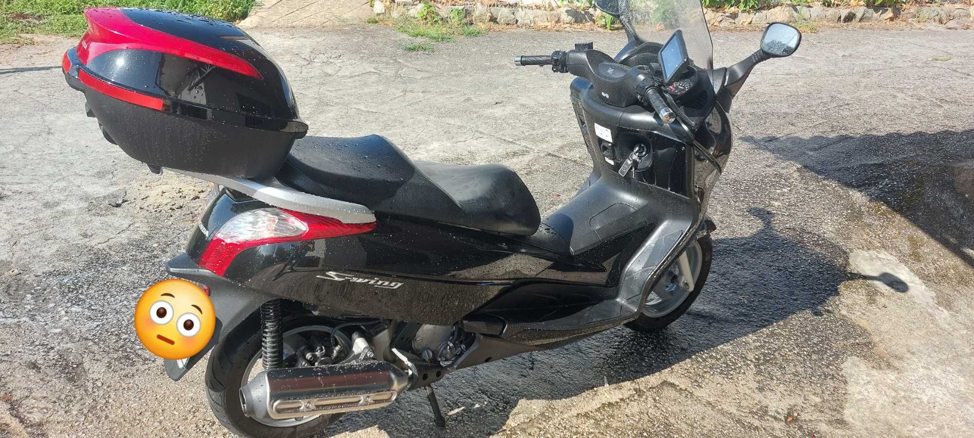 Honda Swing 125 com 52700 km de 2012.