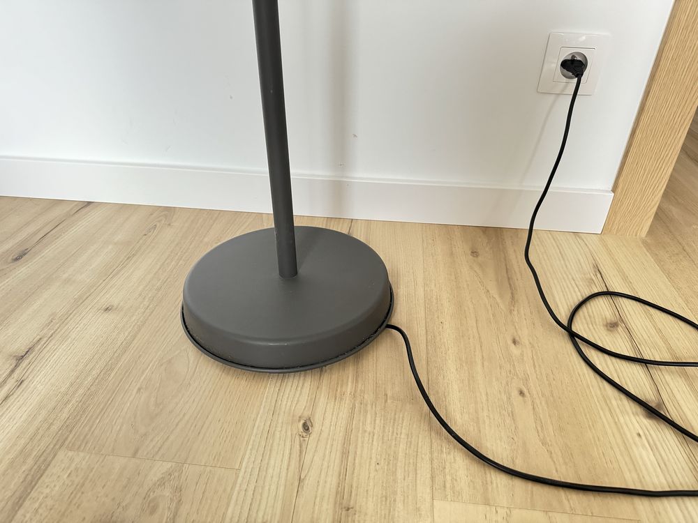 Lampa podłogowa w stylu loftowym | Doskonały stan!