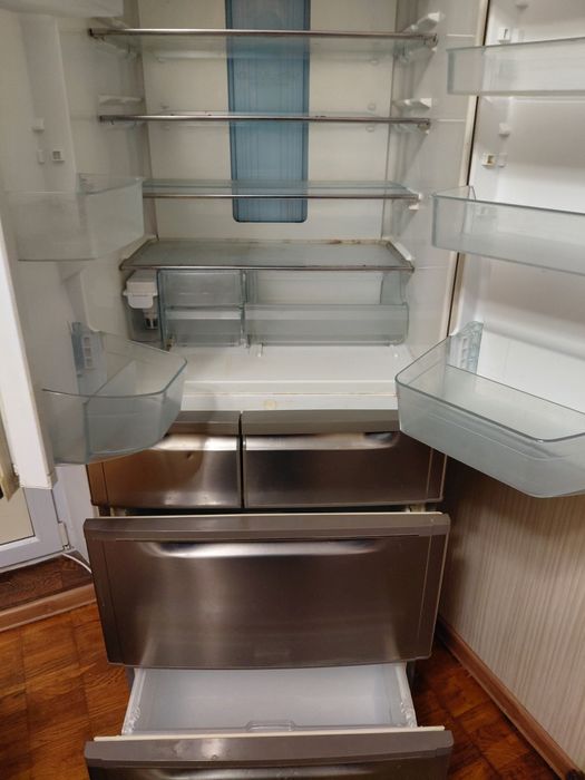 Холодильник Toshiba GR-L42FR No Frost