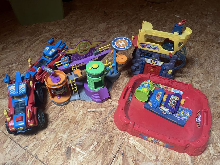 Ogromny zestaw Super Zings