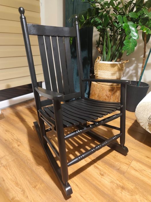 Krzesło bujane drewniane