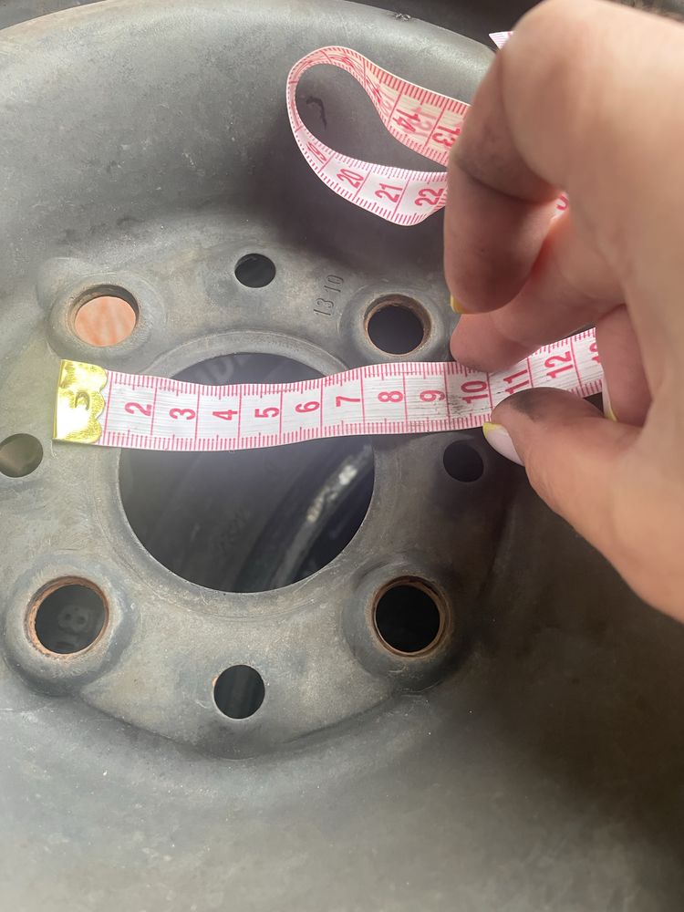 Продам диски под резину R13