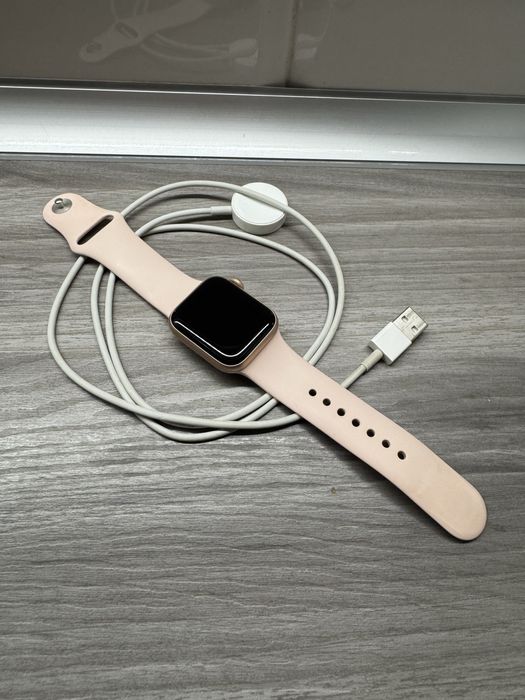 Годинник apple watch 5 40mm