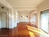 Apartamento para remodelar na Av. EUA