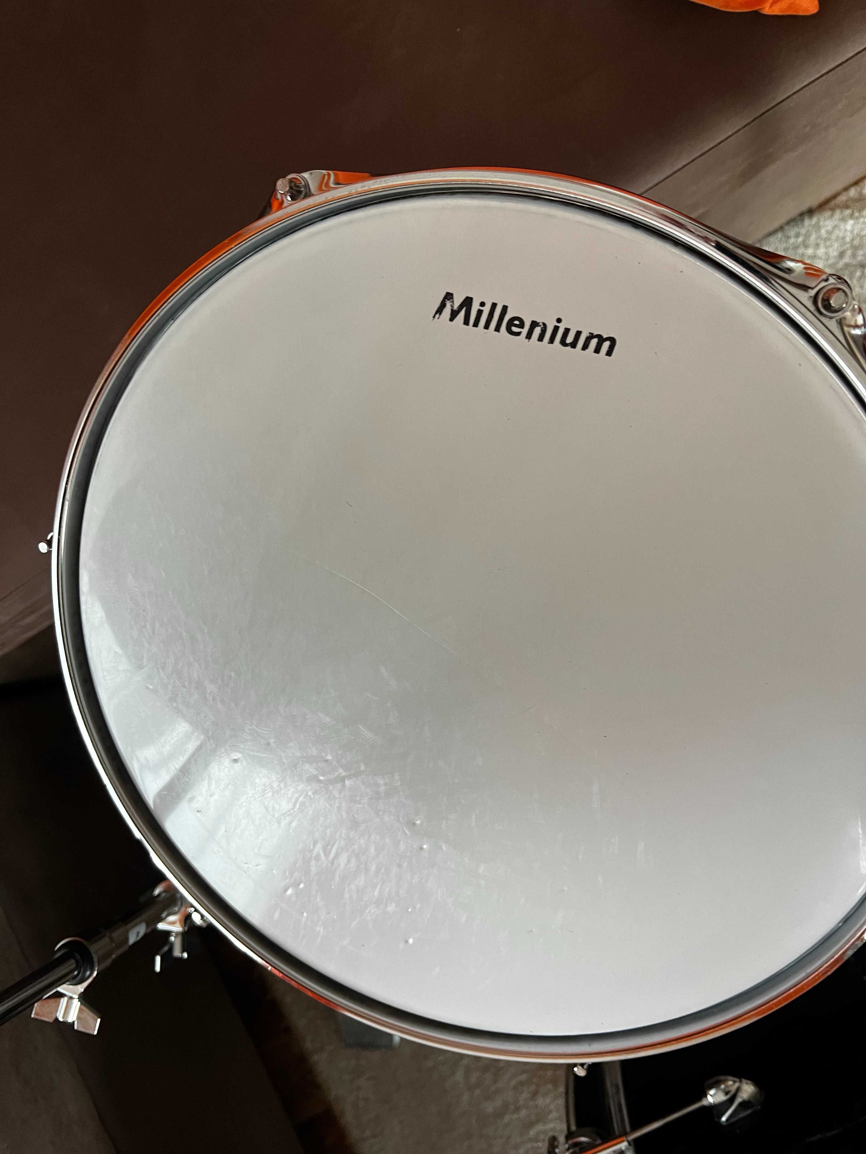 Perkusja Millenium 22'' stołek pałki kompletna