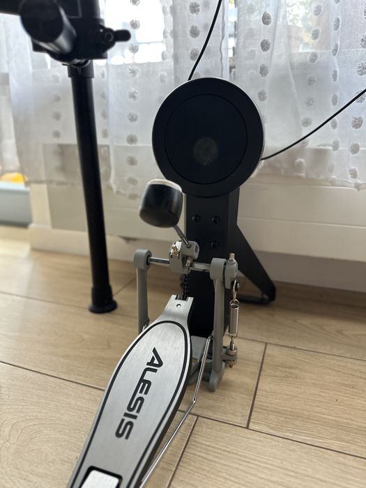 Perkusja Alesis Nitro Max na gwarancji
