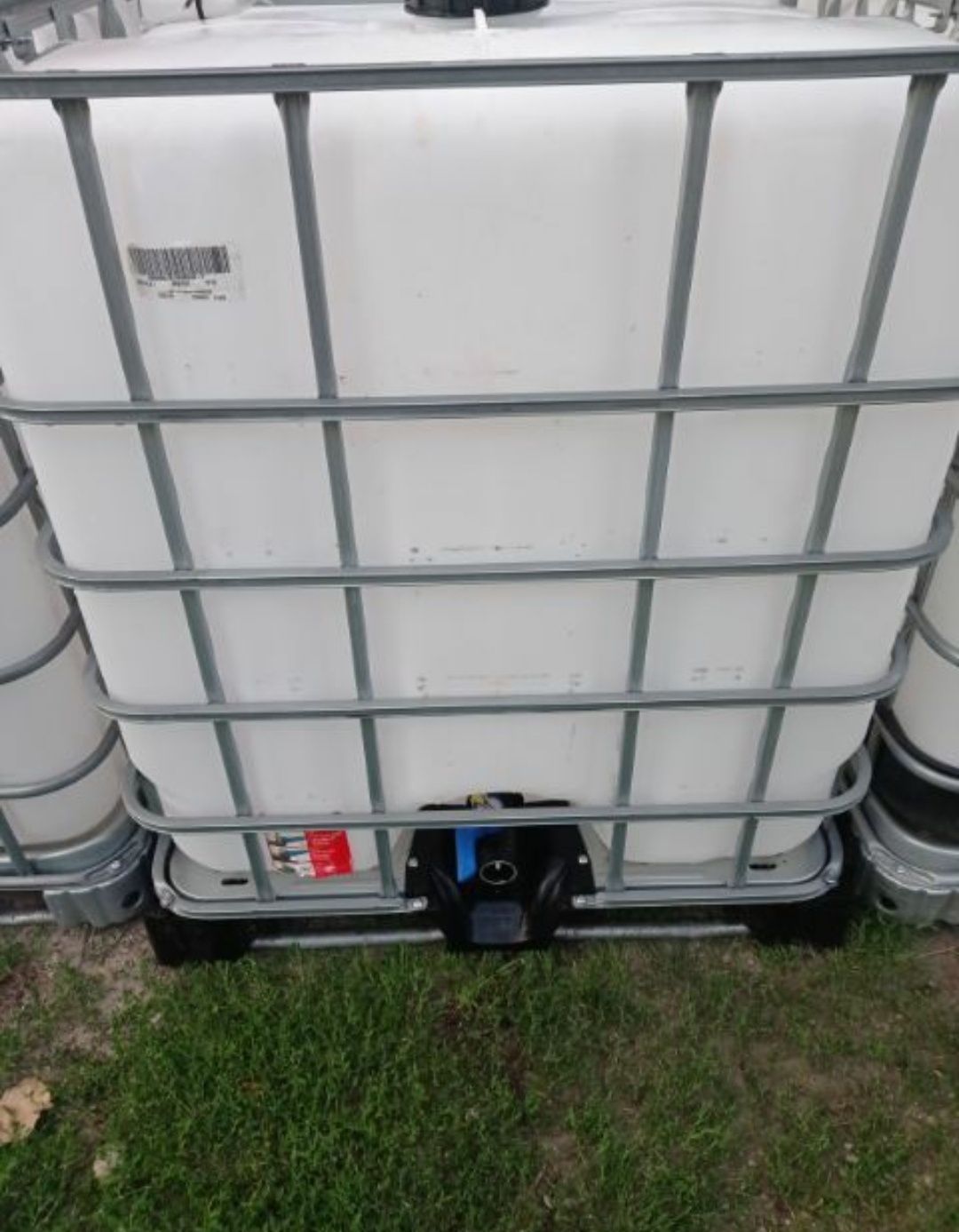 Zbiornik beczka mauzer małzer pojemnik IBC 1000l na deszczówkę adblue