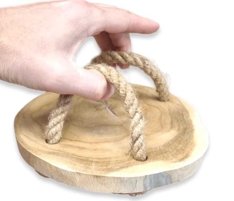 Dekoracyjna lub serwująca taca z naturalnego drewna