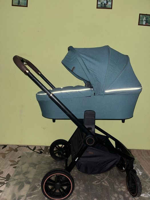 Коляска універсальна карелло епіка