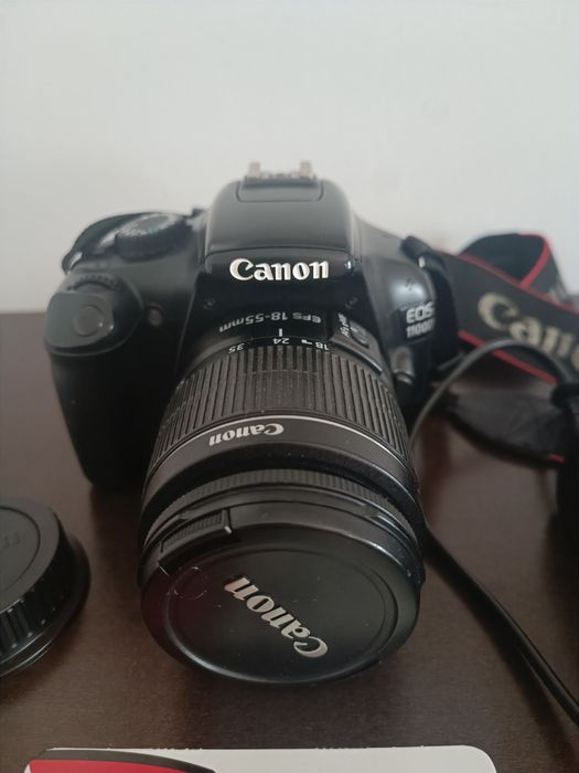 Máquina Fotográfica CANON DS126291 (EOS 1000D)