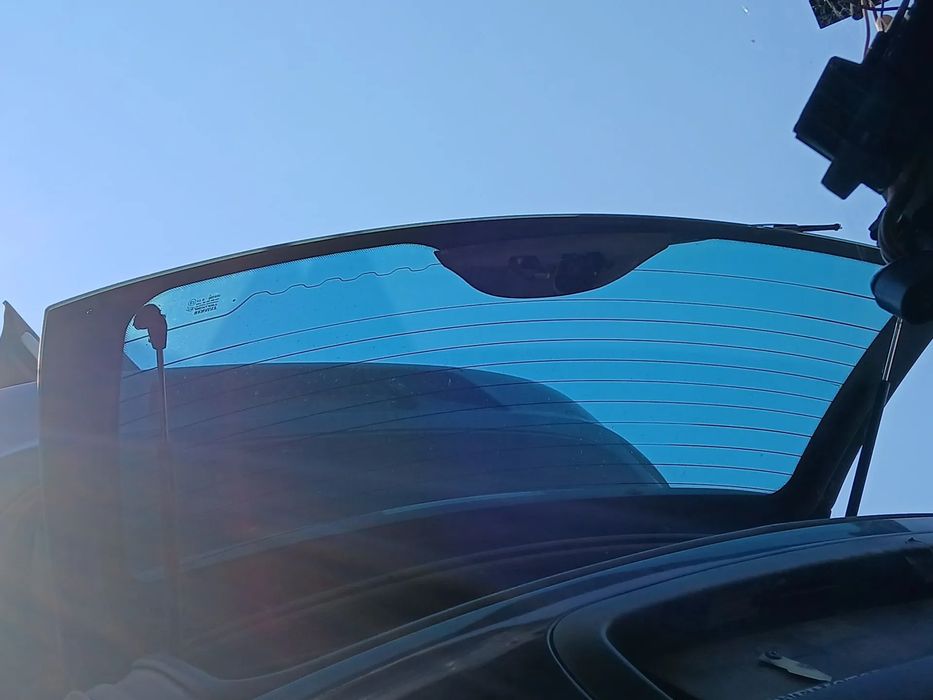 Óculo traseiro RENAULT Laguna I Break (K56_)